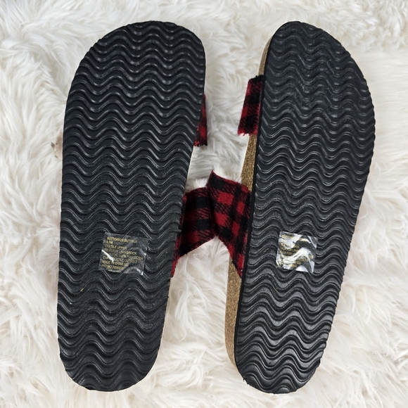 Madden Girl Plaid Faux Fur Slide Sandals - Picture 6 of 13